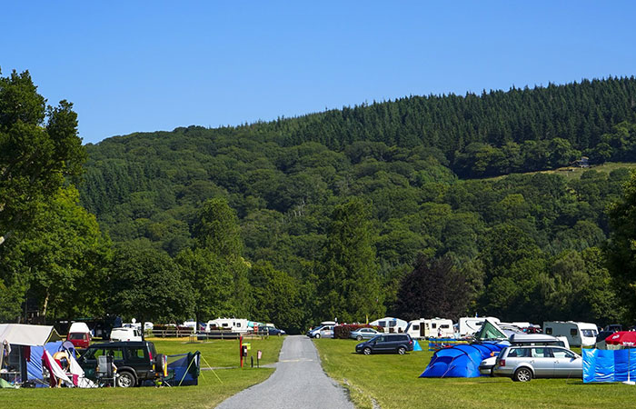 River Dart Country Park camping